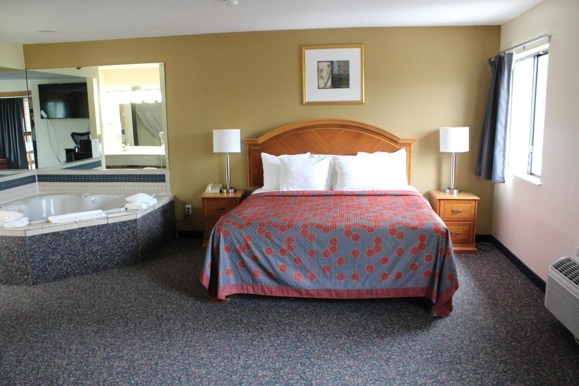 American Inn And Suites Ionia Buitenkant foto